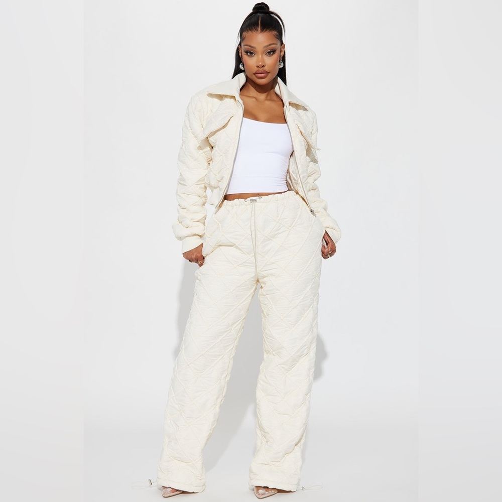 Fashion Nova White Quilted Puffer Set - Cream